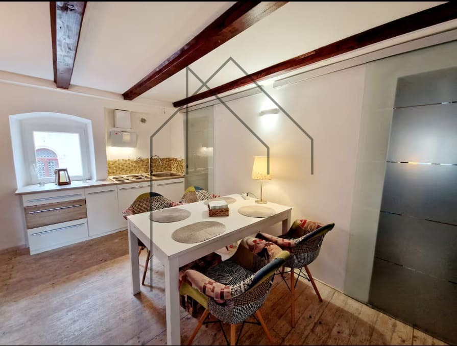 CRES Dvoetažni Stan blizu Mora - Foto 2