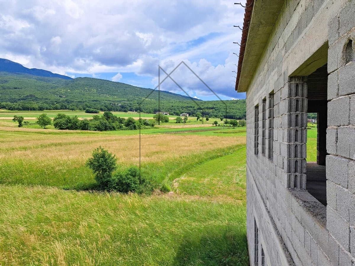 Istra, Boljun, Kuća u izgradnji s otvorenim pogledom. - Foto 10