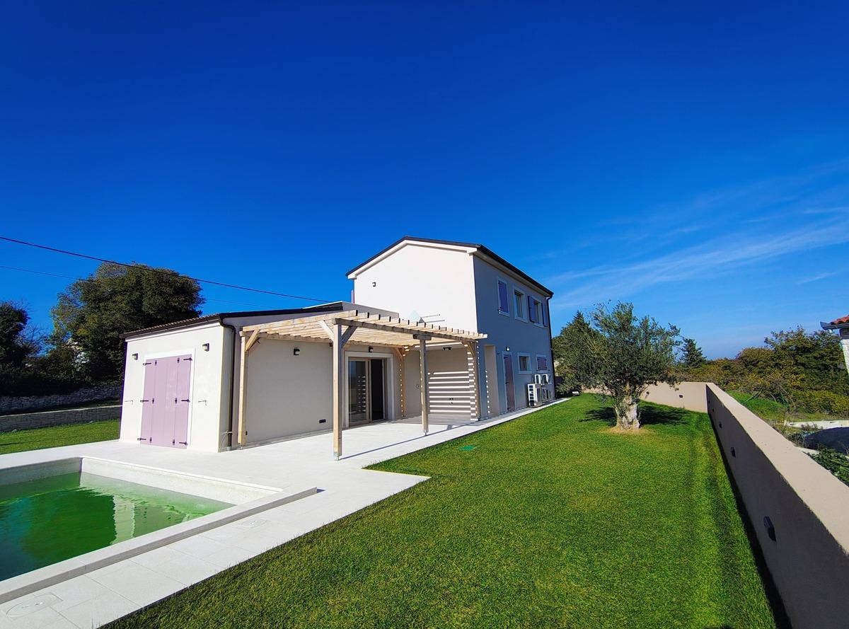 Istra Marčana moderna vila s bazenom