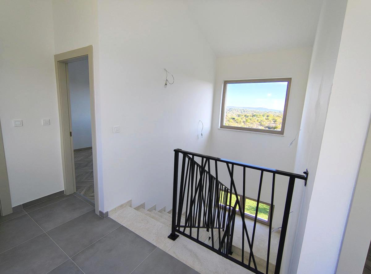 Istra Marčana moderna vila s bazenom - Foto 11