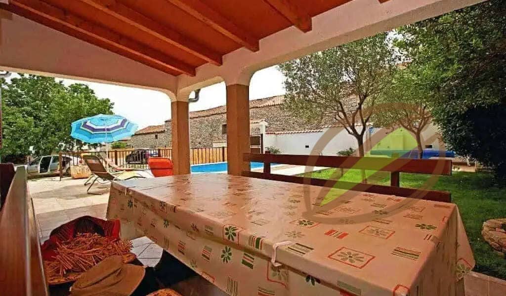 Istra, Marčana obnovljena kamena kuća s bazenom - Foto 8