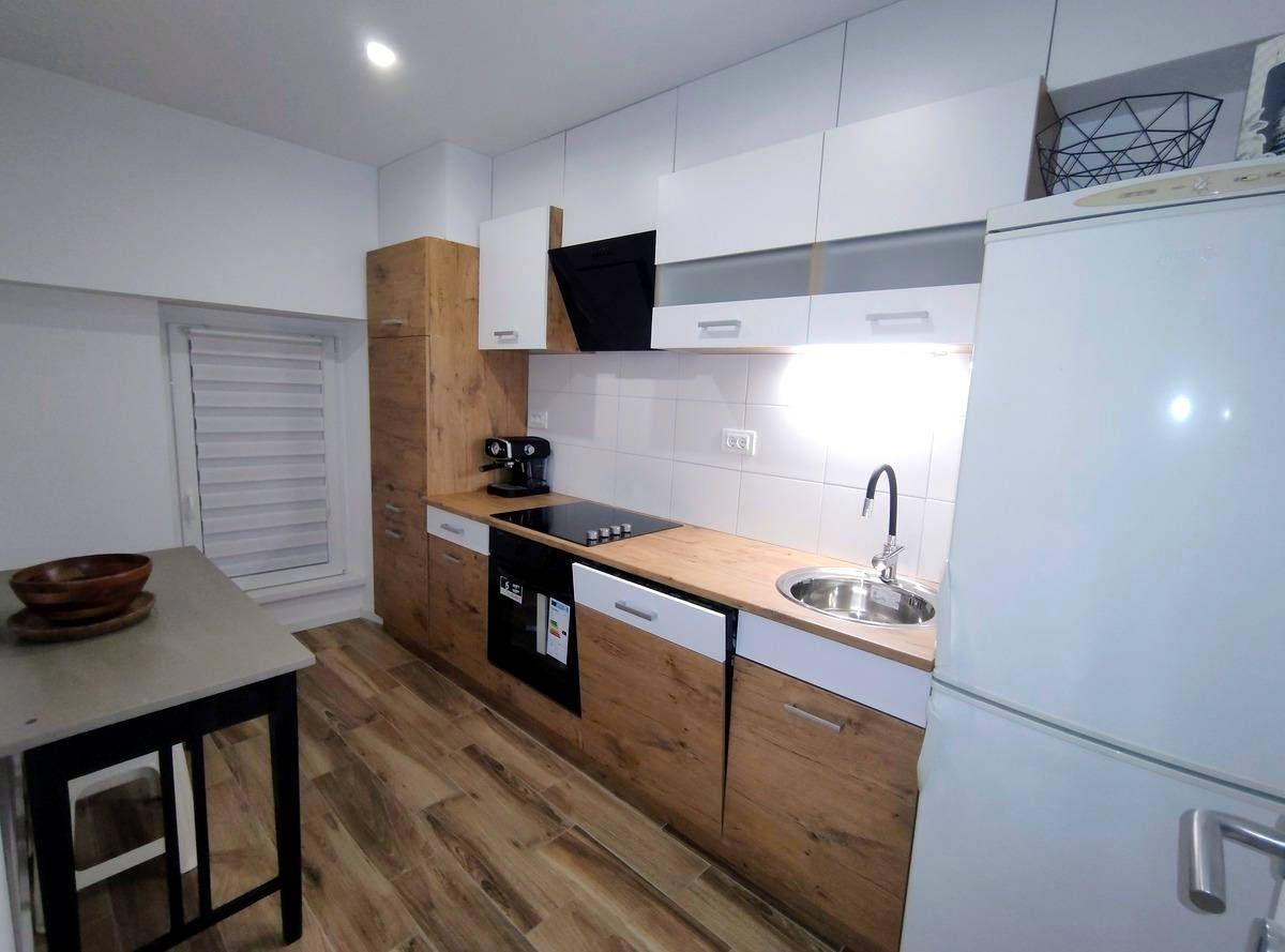 Istra Pazin kuća u nizu s potencijalom - Foto 4