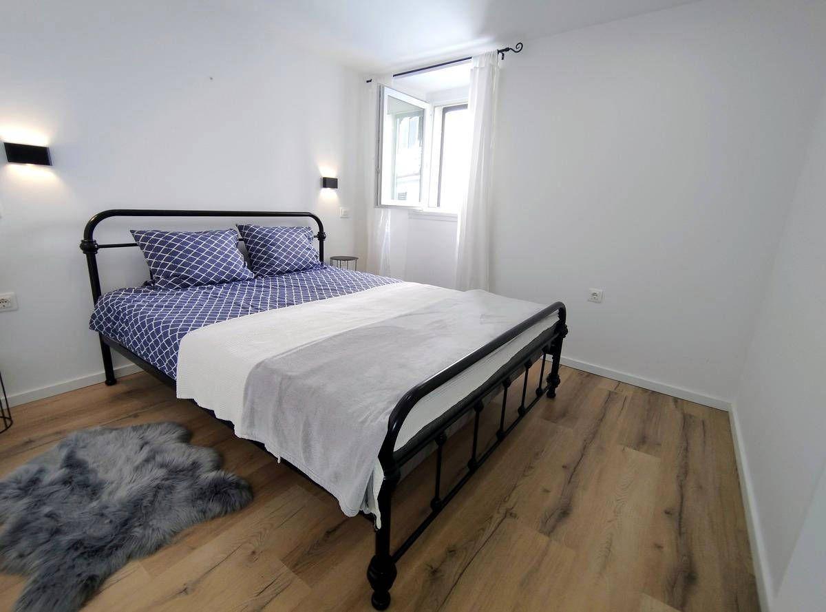 Istra Pazin kuća u nizu s potencijalom - Foto 5