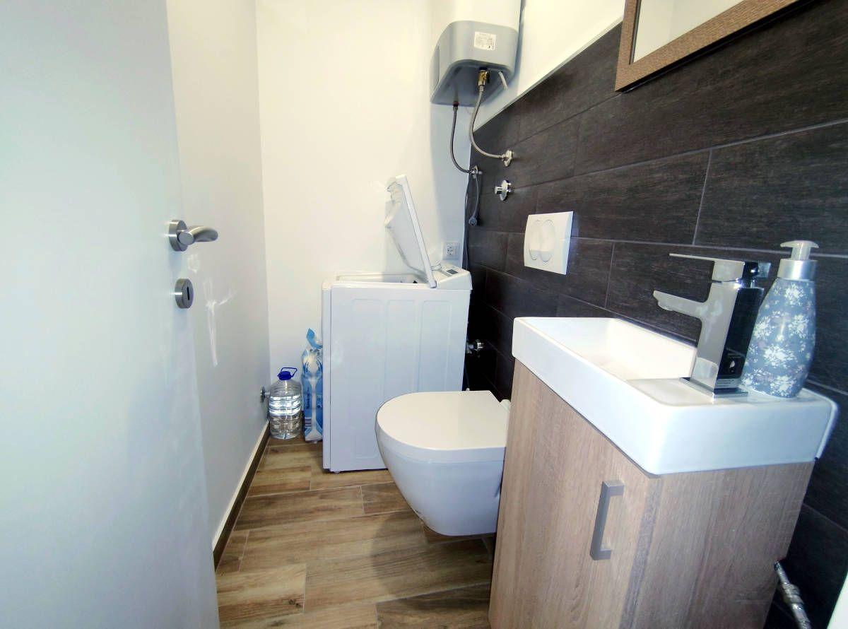 Istra Pazin kuća u nizu s potencijalom - Foto 8