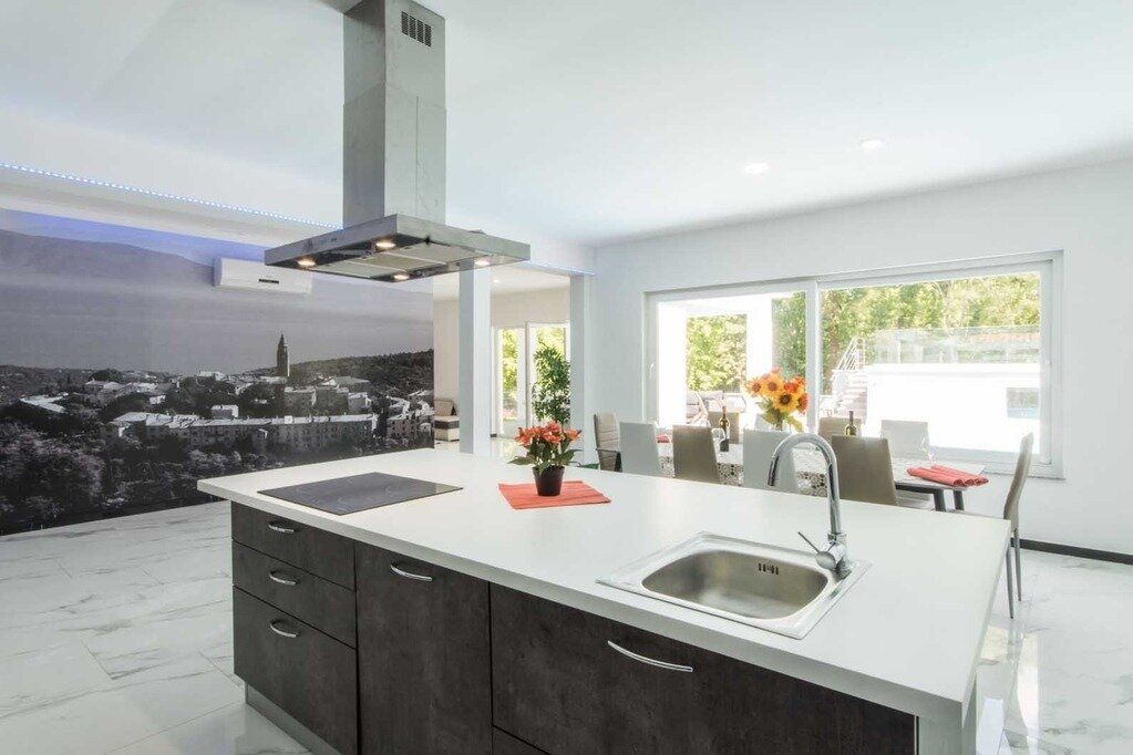 Labin Moderna Vila s Bazenom i ljetnom kuhinjom - Foto 4