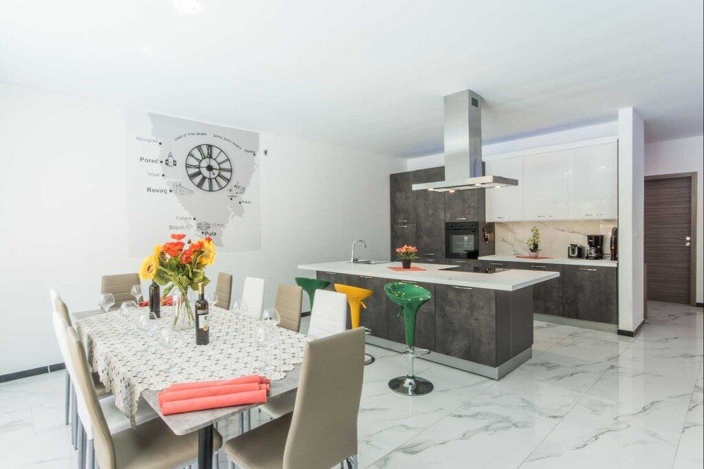 Labin Moderna Vila s Bazenom i ljetnom kuhinjom - Foto 5