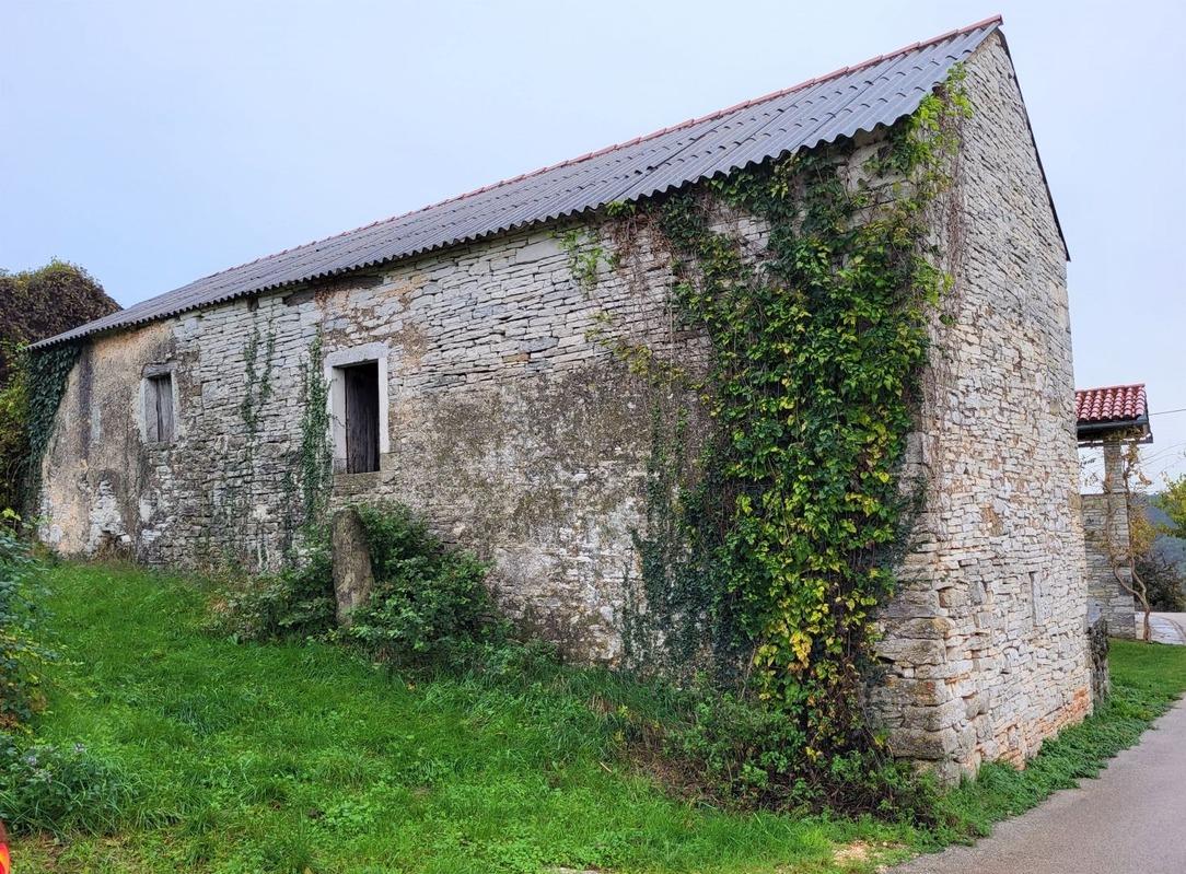 Oprtalj Kamena kuća s potencijalom i pogledom - Foto 5