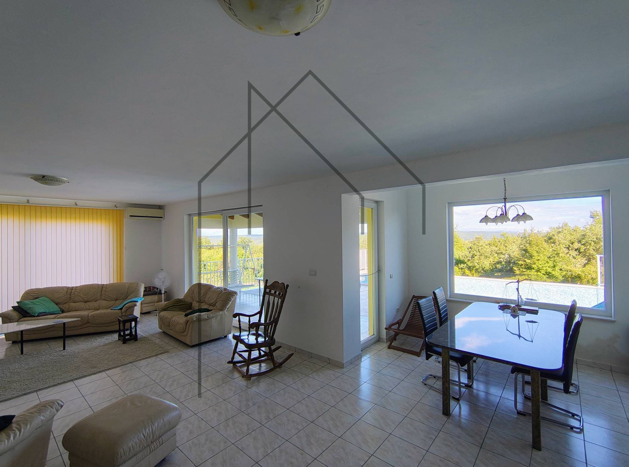 Istra, Labin, Prostrana obiteljska kuća 271 m² s bazenom - Foto 4